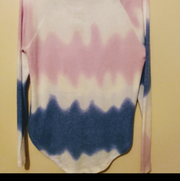 🍁Tie dye round neck pullover - Picture 3 of 3